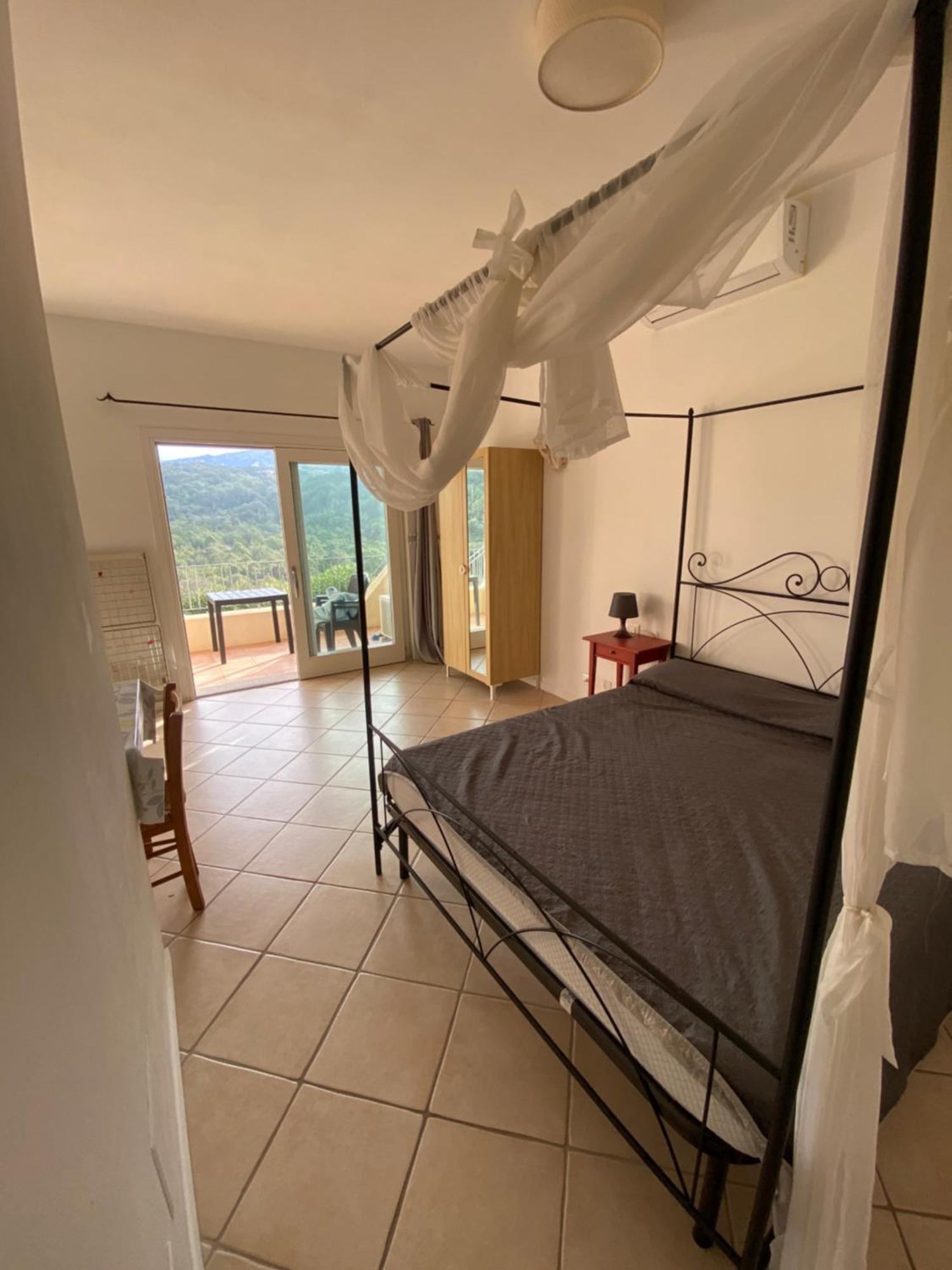 Casa Stella Residence Ea Bianca Baja Sardinia Eksteriør bilde