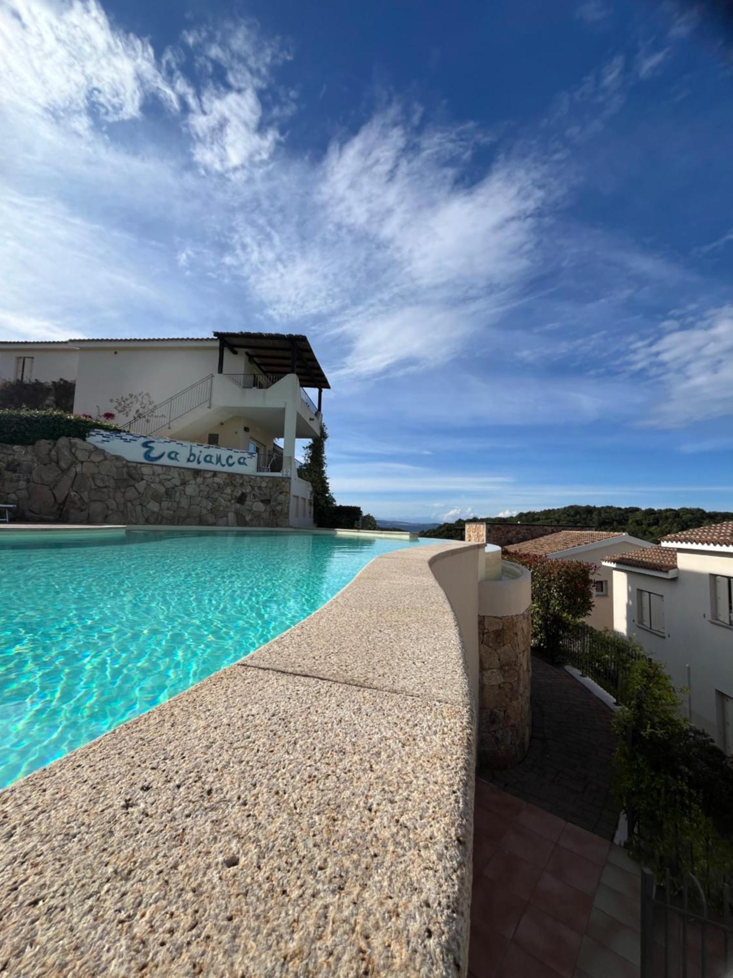 Casa Stella Residence Ea Bianca Baja Sardinia Eksteriør bilde