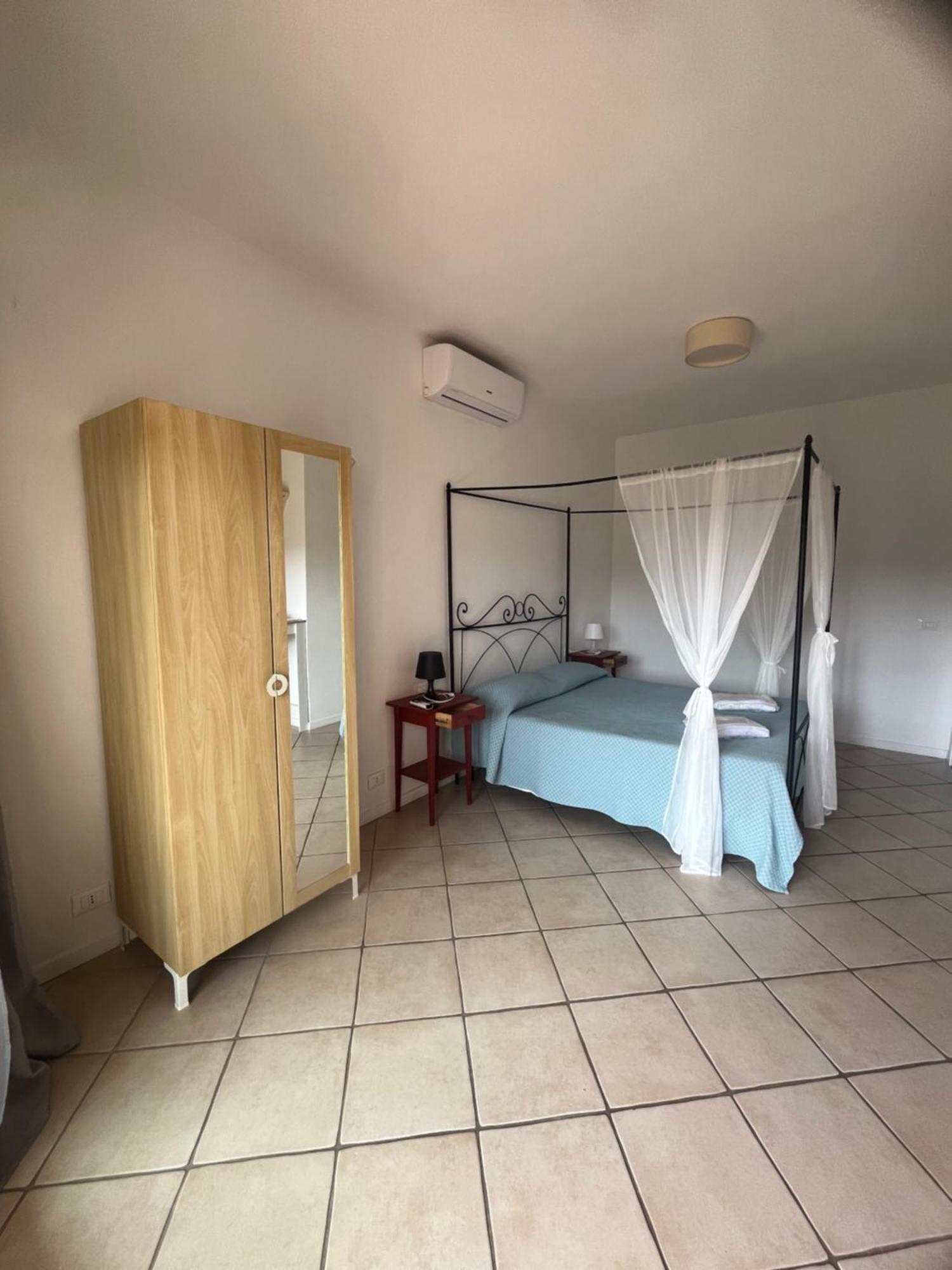 Casa Stella Residence Ea Bianca Baja Sardinia Eksteriør bilde