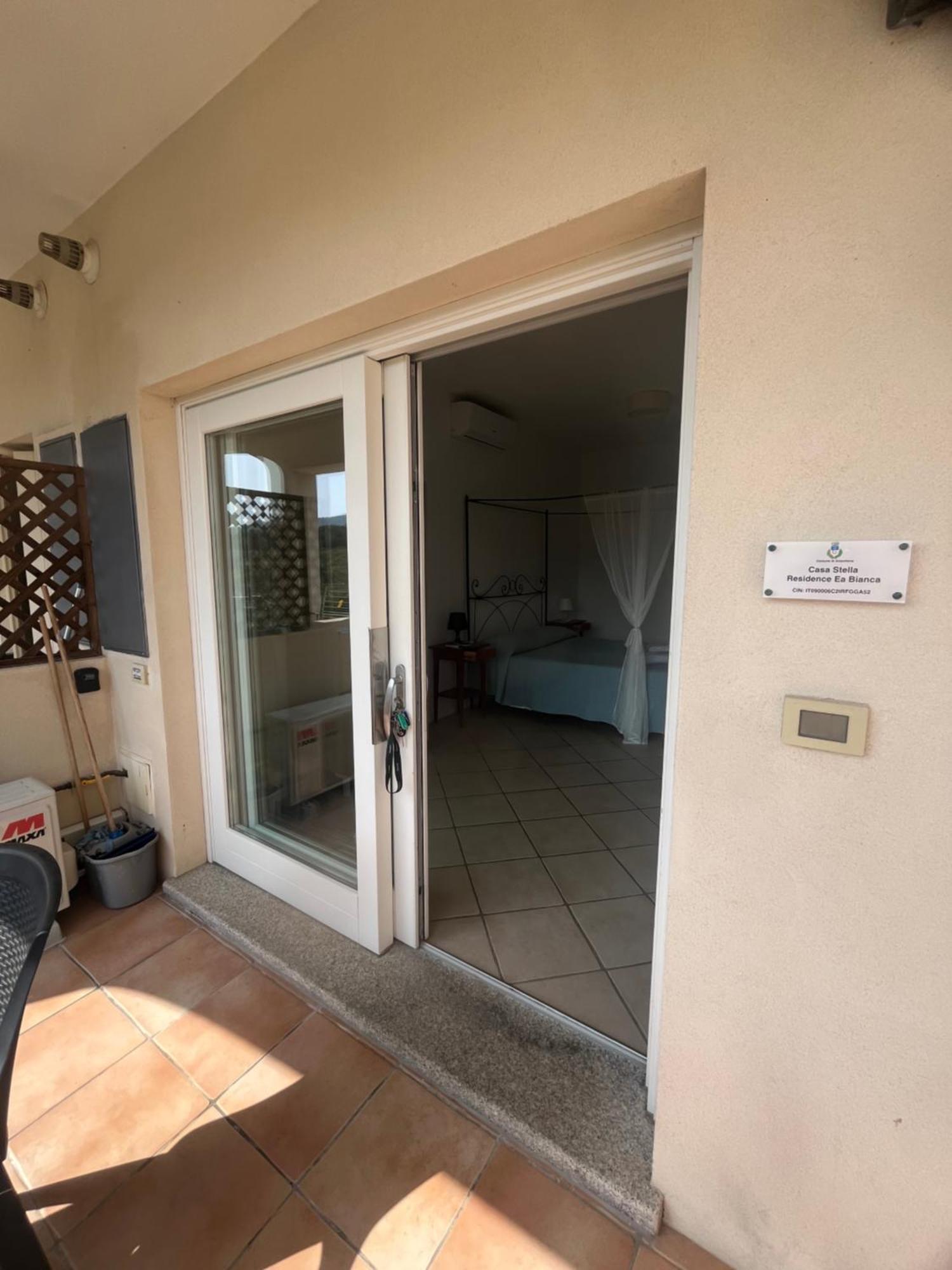 Casa Stella Residence Ea Bianca Baja Sardinia Eksteriør bilde